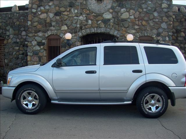 2004 Dodge Durango SLT 25