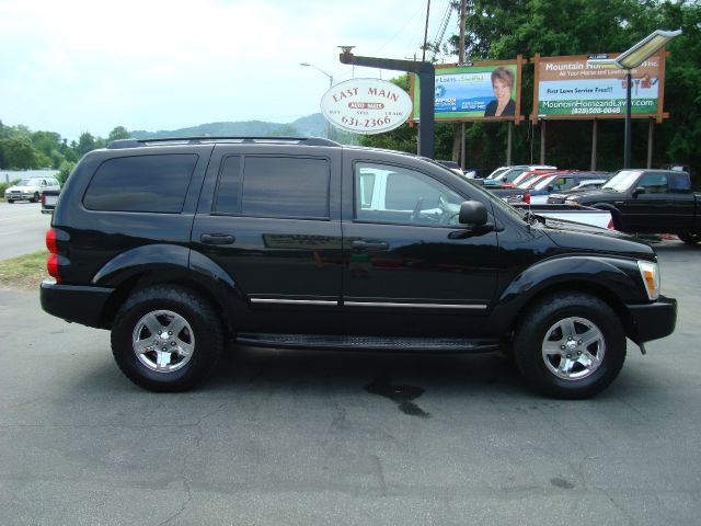 2004 Dodge Durango Super