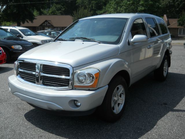 2004 Dodge Durango Daytona Edition