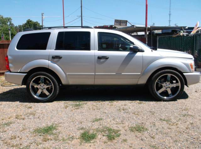 2004 Dodge Durango Wagon SE