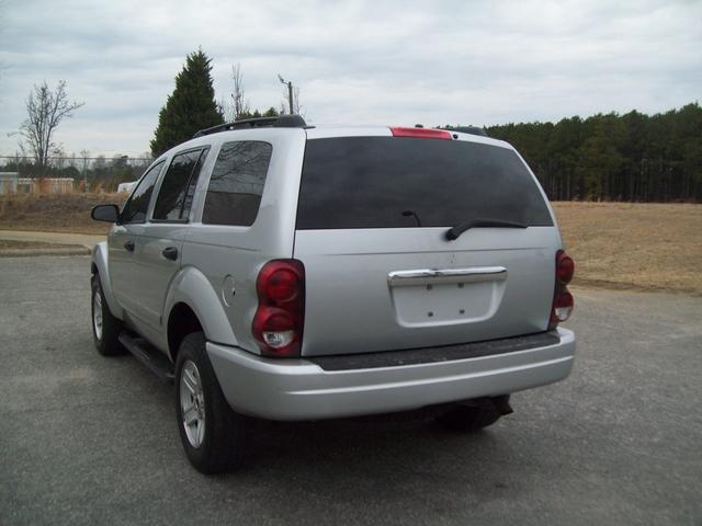 2004 Dodge Durango SLT