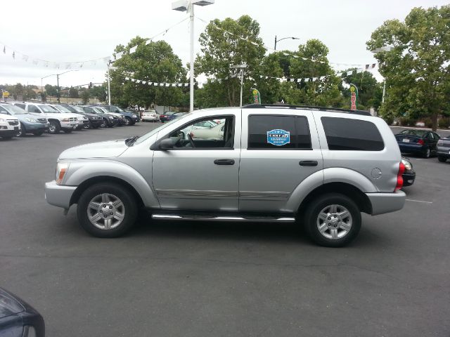 2004 Dodge Durango Super