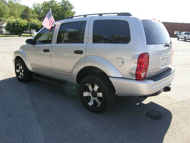 2004 Dodge Durango Wagon SE