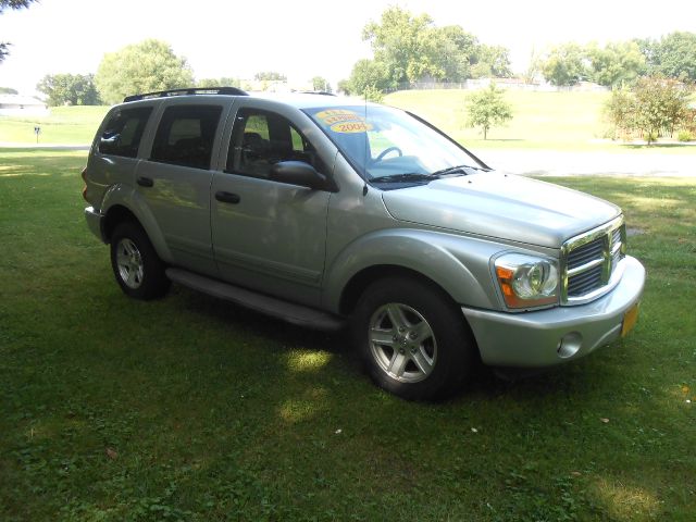 2004 Dodge Durango Wagon SE