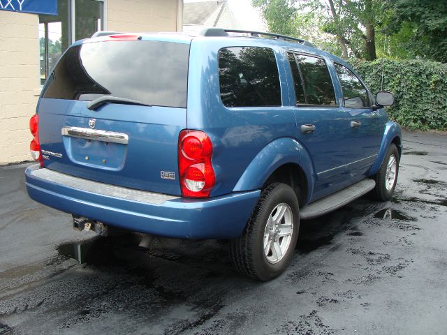 2004 Dodge Durango SLT