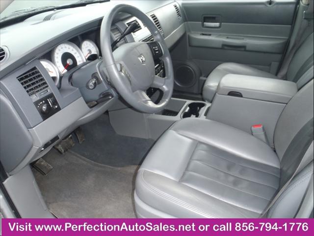 2004 Dodge Durango SLT 25