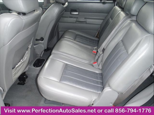 2004 Dodge Durango SLT 25