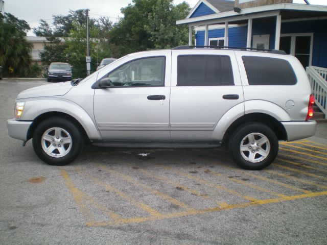 2004 Dodge Durango Super