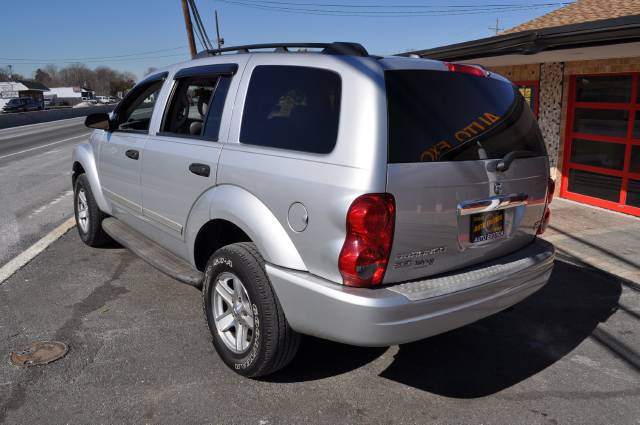 2004 Dodge Durango SLT