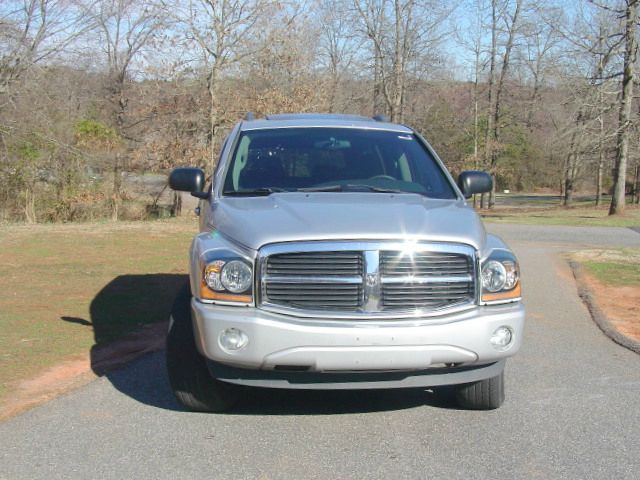 2004 Dodge Durango Super