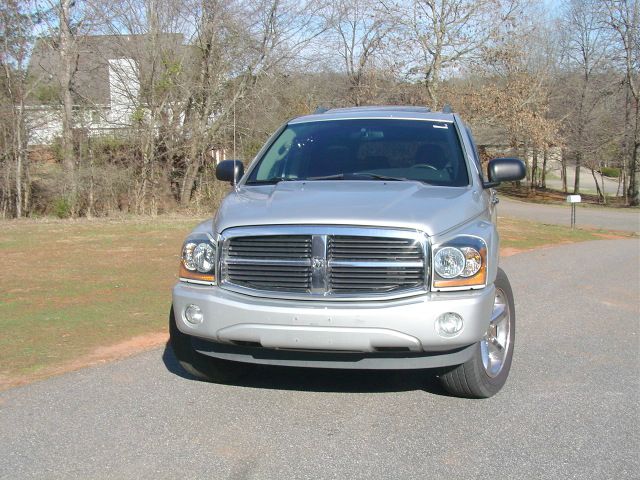 2004 Dodge Durango Super