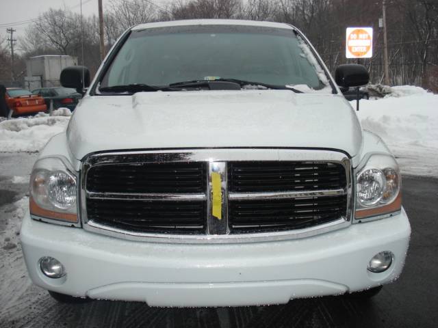 2004 Dodge Durango SLT 25