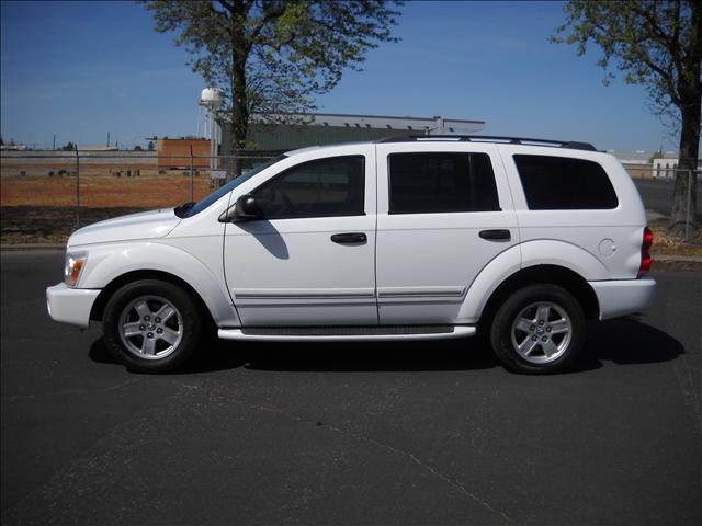 2005 Dodge Durango SLT 25