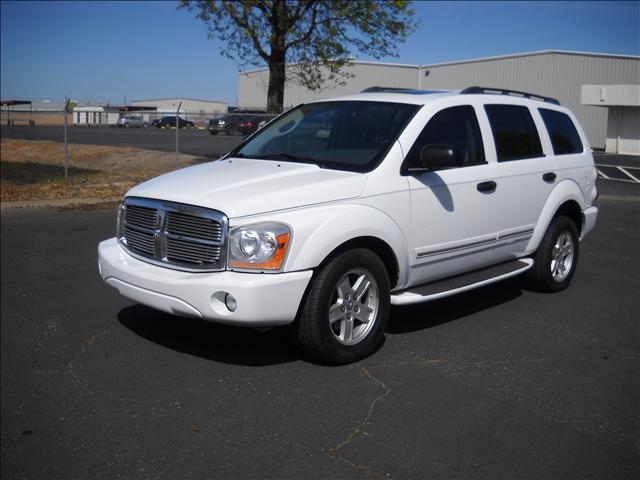 2005 Dodge Durango SLT 25