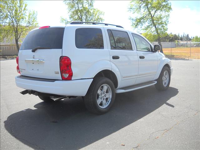 2005 Dodge Durango SLT 25