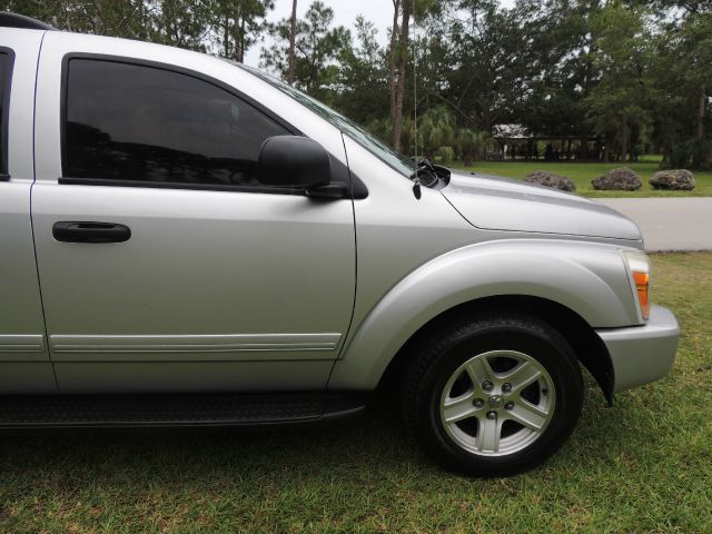 2005 Dodge Durango SLT