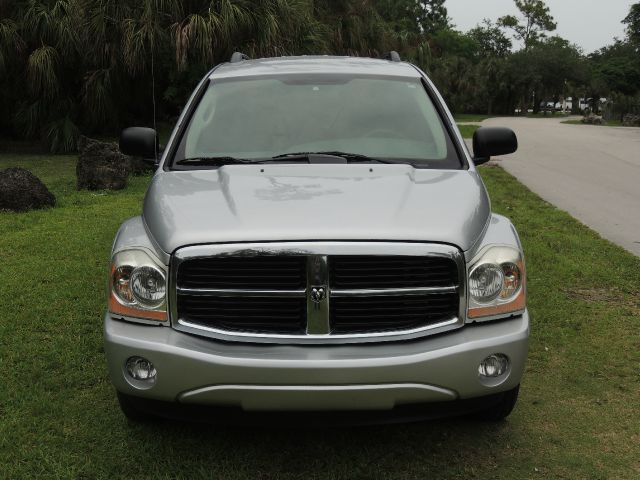 2005 Dodge Durango SLT