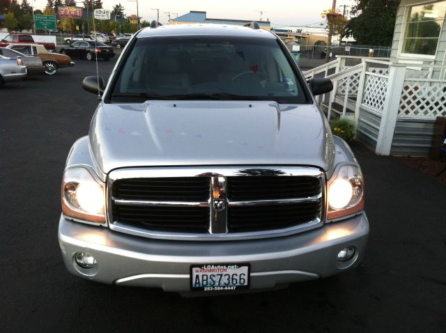 2005 Dodge Durango Wagon SE