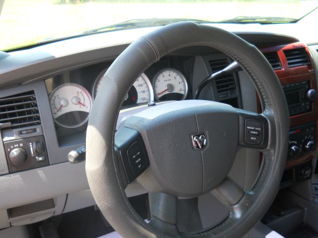 2005 Dodge Durango Super