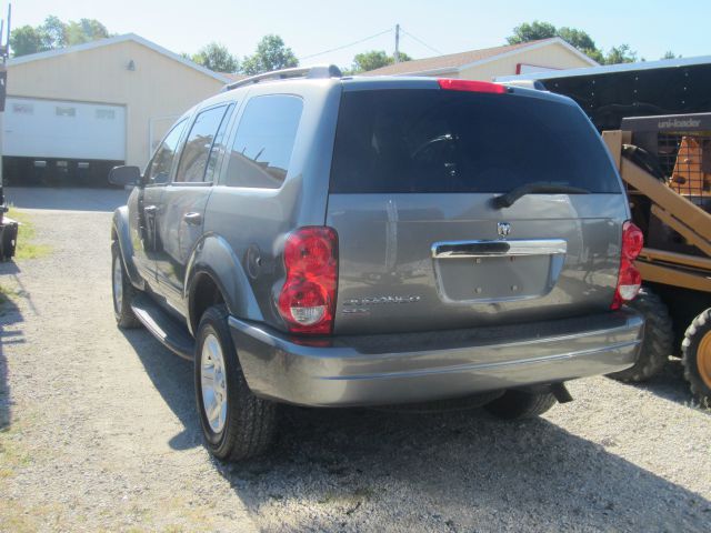 2005 Dodge Durango Wagon SE