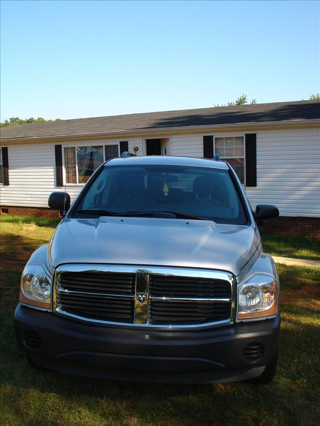 2005 Dodge Durango Unknown