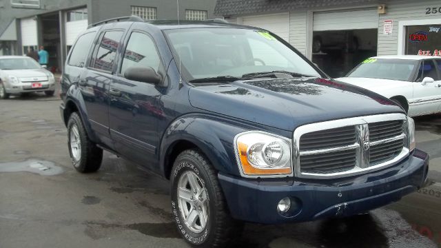 2005 Dodge Durango Wagon SE