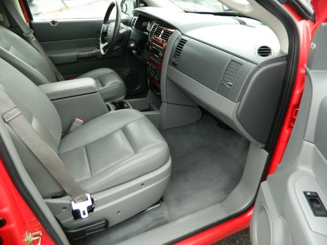 2005 Dodge Durango Wagon SE