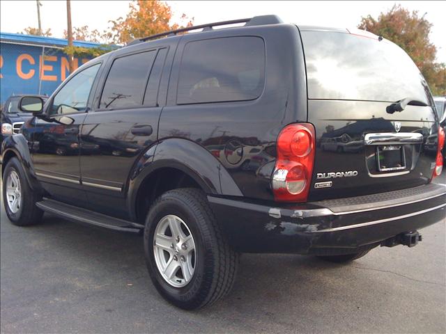 2005 Dodge Durango SLT 25