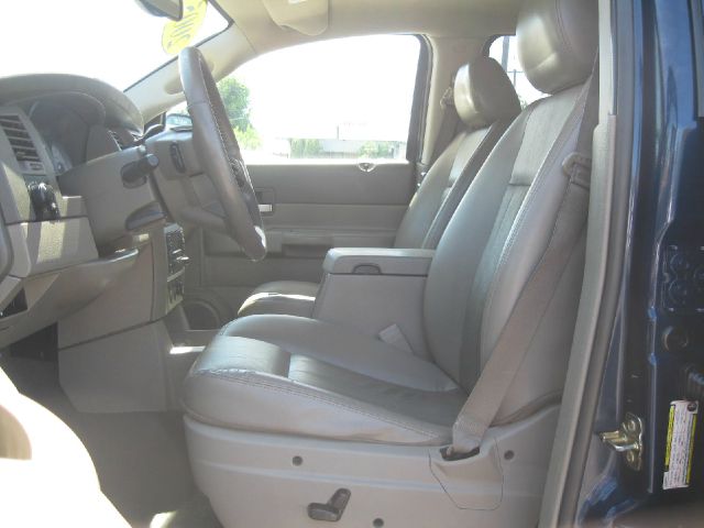 2005 Dodge Durango SLT 25