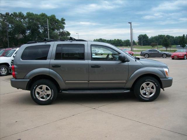 2005 Dodge Durango SLT 25