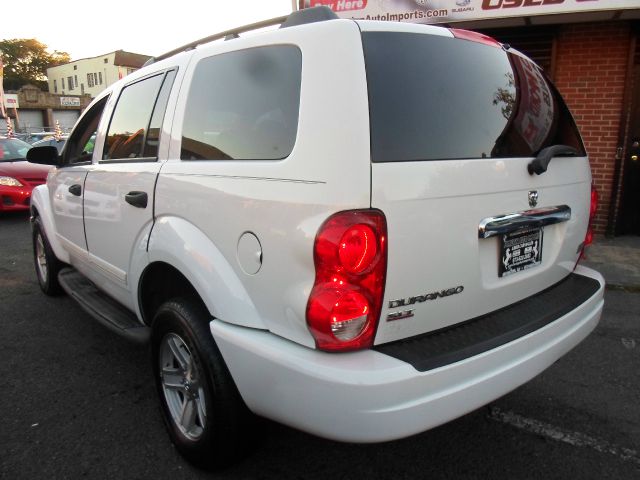 2005 Dodge Durango Wagon SE