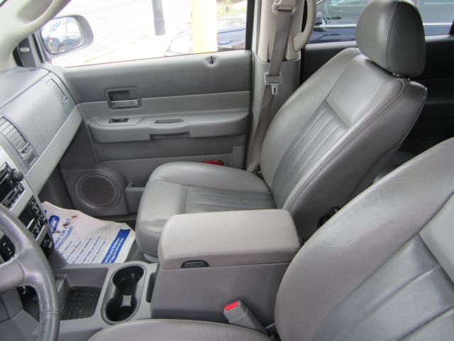 2005 Dodge Durango Super