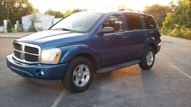 2005 Dodge Durango Wagon SE