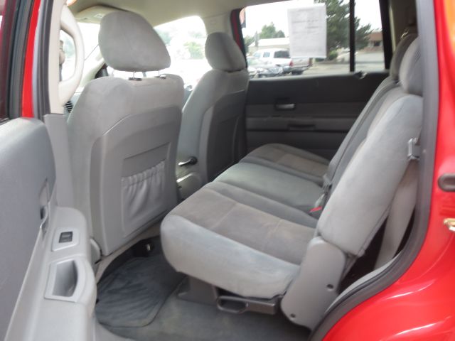 2005 Dodge Durango Wagon SE