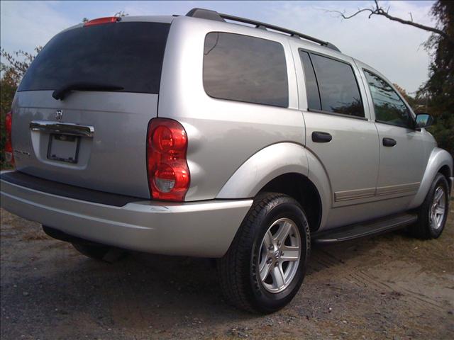 2005 Dodge Durango SLT