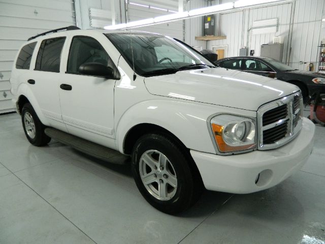 2005 Dodge Durango Wagon SE