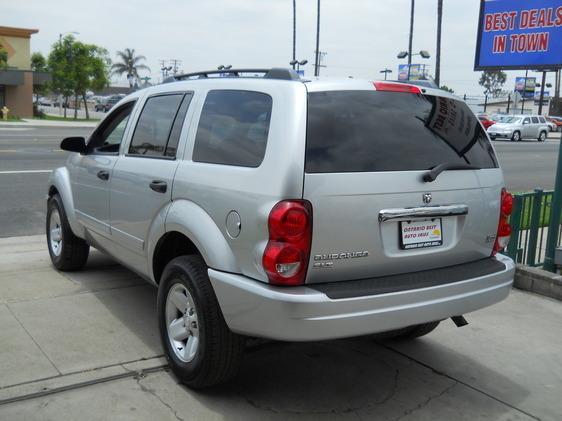 2005 Dodge Durango Wagon SE