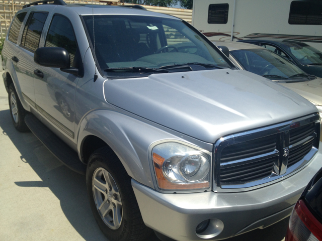 2005 Dodge Durango Wagon SE