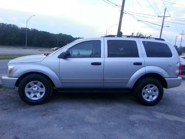 2005 Dodge Durango Wagon SE