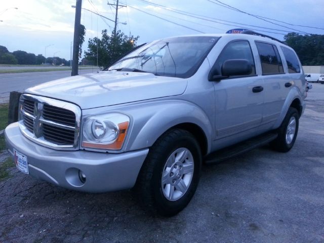 2005 Dodge Durango Wagon SE