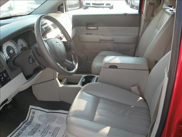 2005 Dodge Durango SLT 25