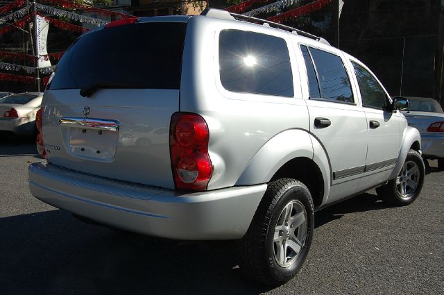 2006 Dodge Durango Wagon SE