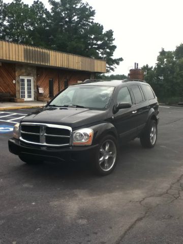 2006 Dodge Durango Wolfsburg Edition Sedan