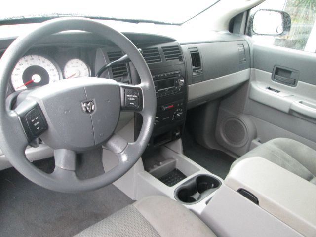 2007 Dodge Durango Wolfsburg Edition Sedan