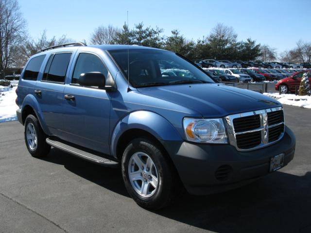 2007 Dodge Durango LE - 7 Passenger