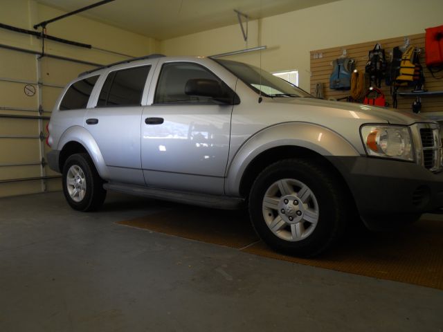 2007 Dodge Durango Wolfsburg Edition Sedan