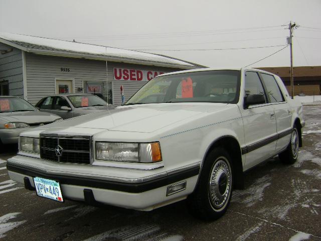 1989 Dodge Dynasty X