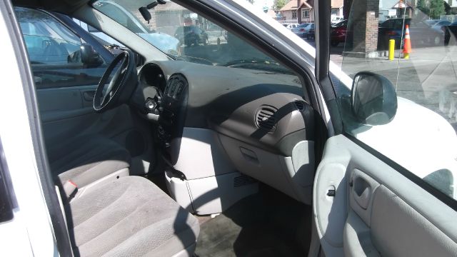 2005 Dodge GRAND CARAV SE Unknown