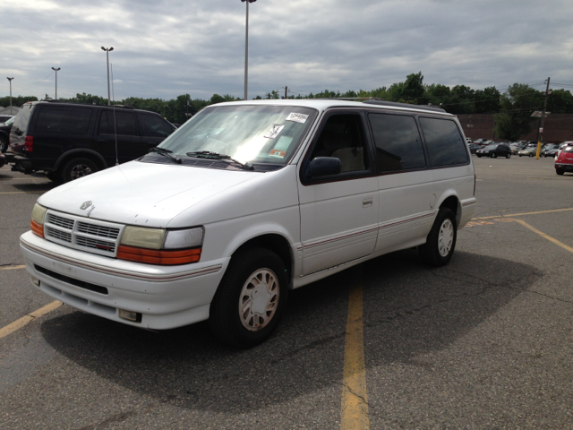 1992 Dodge Grand Caravan X