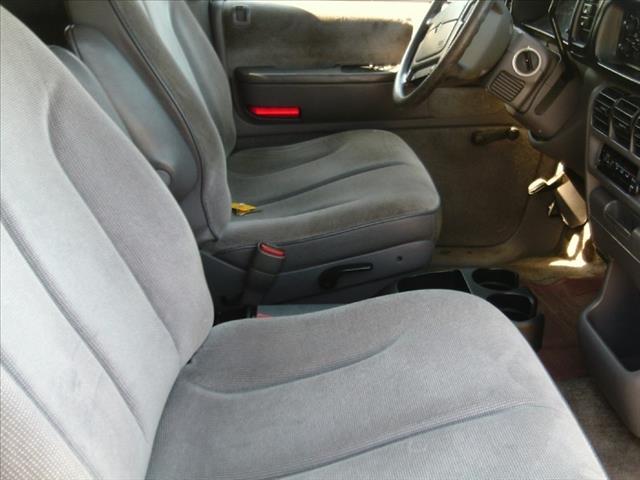 1994 Dodge Grand Caravan Accesscab SR5